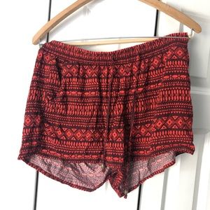 Flowey tribal print shorts